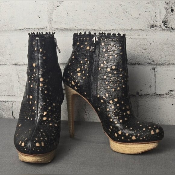 BCBGmaxazria Black & Tan Platform, Booties, Stiletto Shoes - Picture 2 of 15